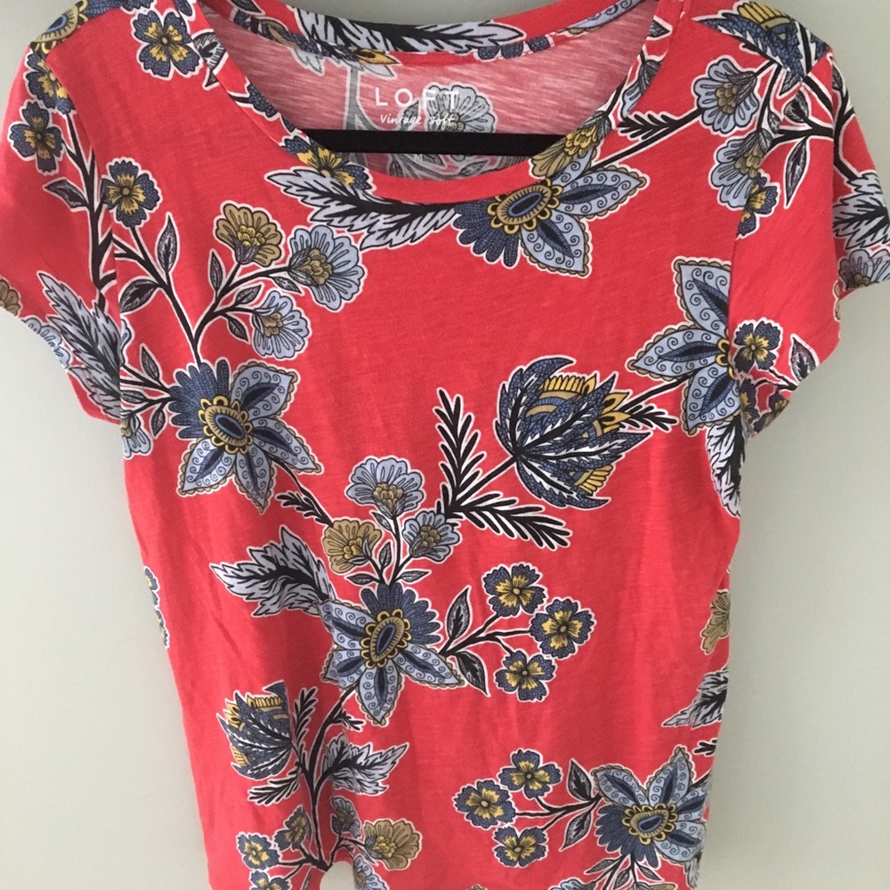 Loft t-shirt